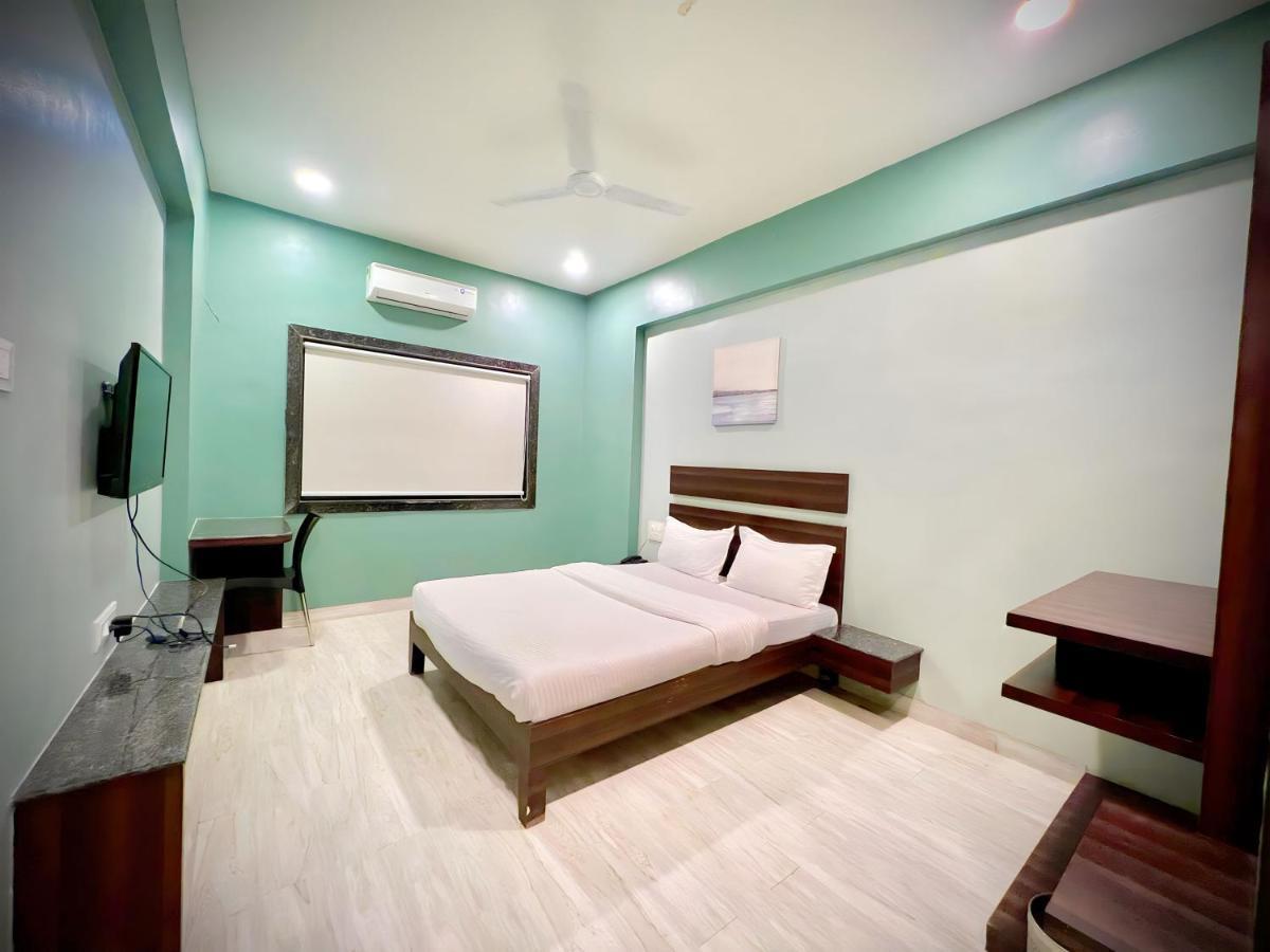 Hotel Rahul Regency, Aurangabad Ngoại thất bức ảnh